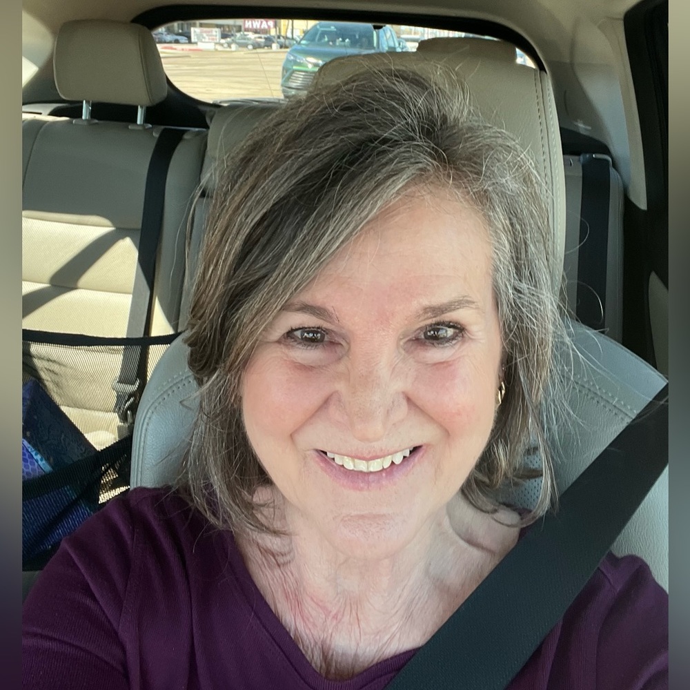 Meet your Posher, Pamela